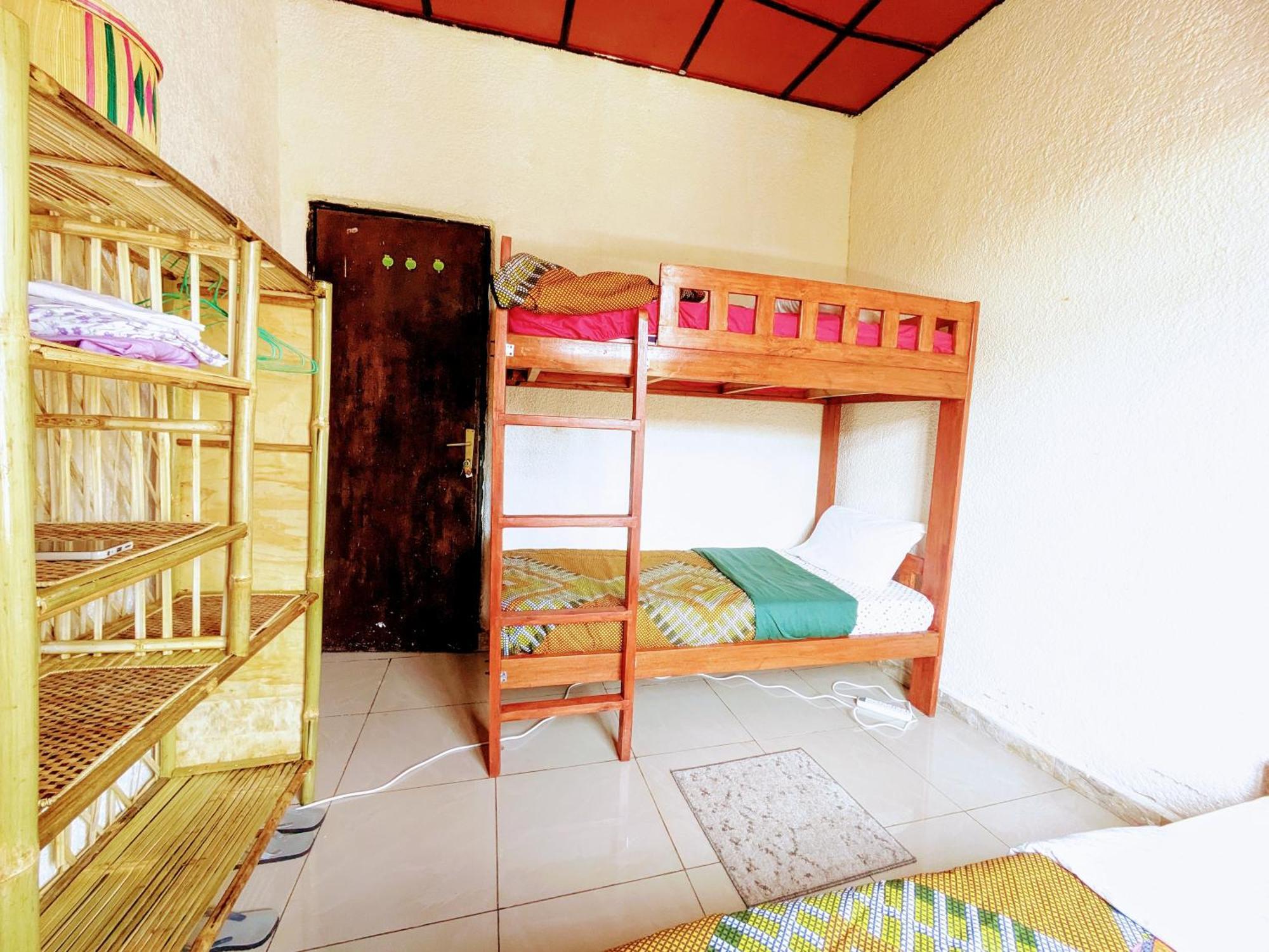 Randa'S House I Homestay Ruhengeri Luaran gambar